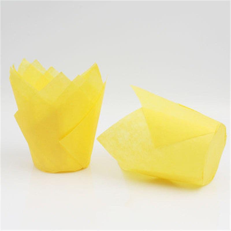50 caissettes à cupcake style journal pour mariage, fête, moules à muffins, gobelets en papier, résistants à l'huile, enveloppes à gâteau, caissettes de cuisson, moules à muffins, supports à caissettes, couleurs marron, blanc et naturelles vives
