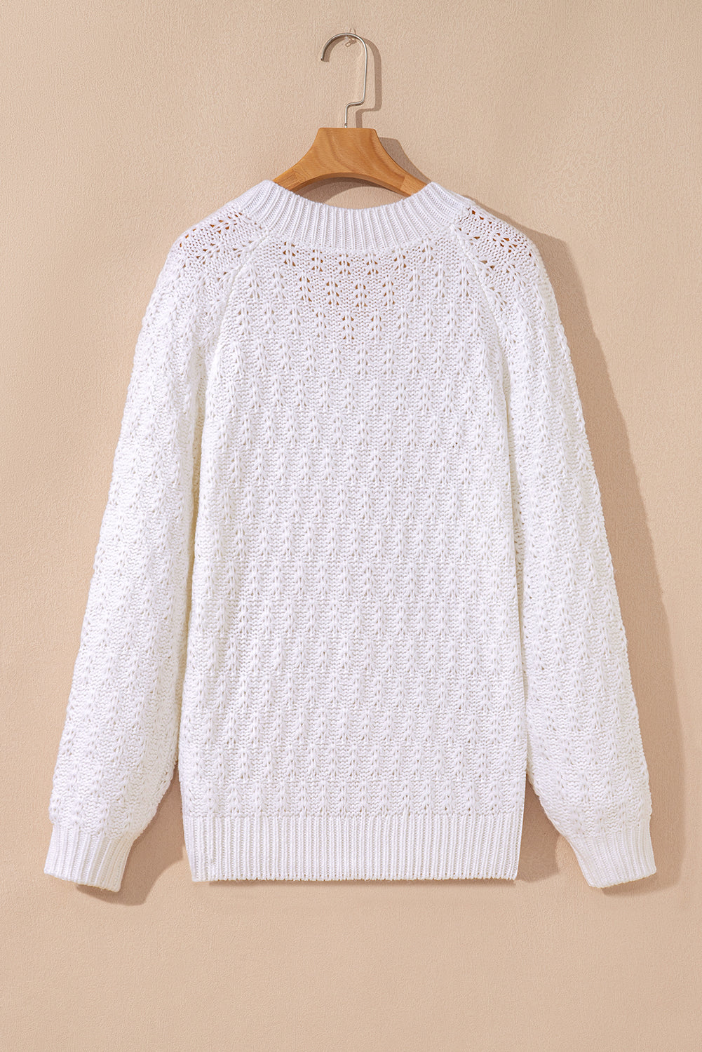 Pull ample en tricot blanc uni à bord côtelé et col en V - Femstylo