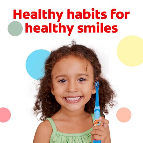 Pâte dentifrice au fluorure pour enfants Colgate Kids, dentifrice gel au fluorure goût pastèque pour enfants, saveur explosion de pastèque, tube de 130 g