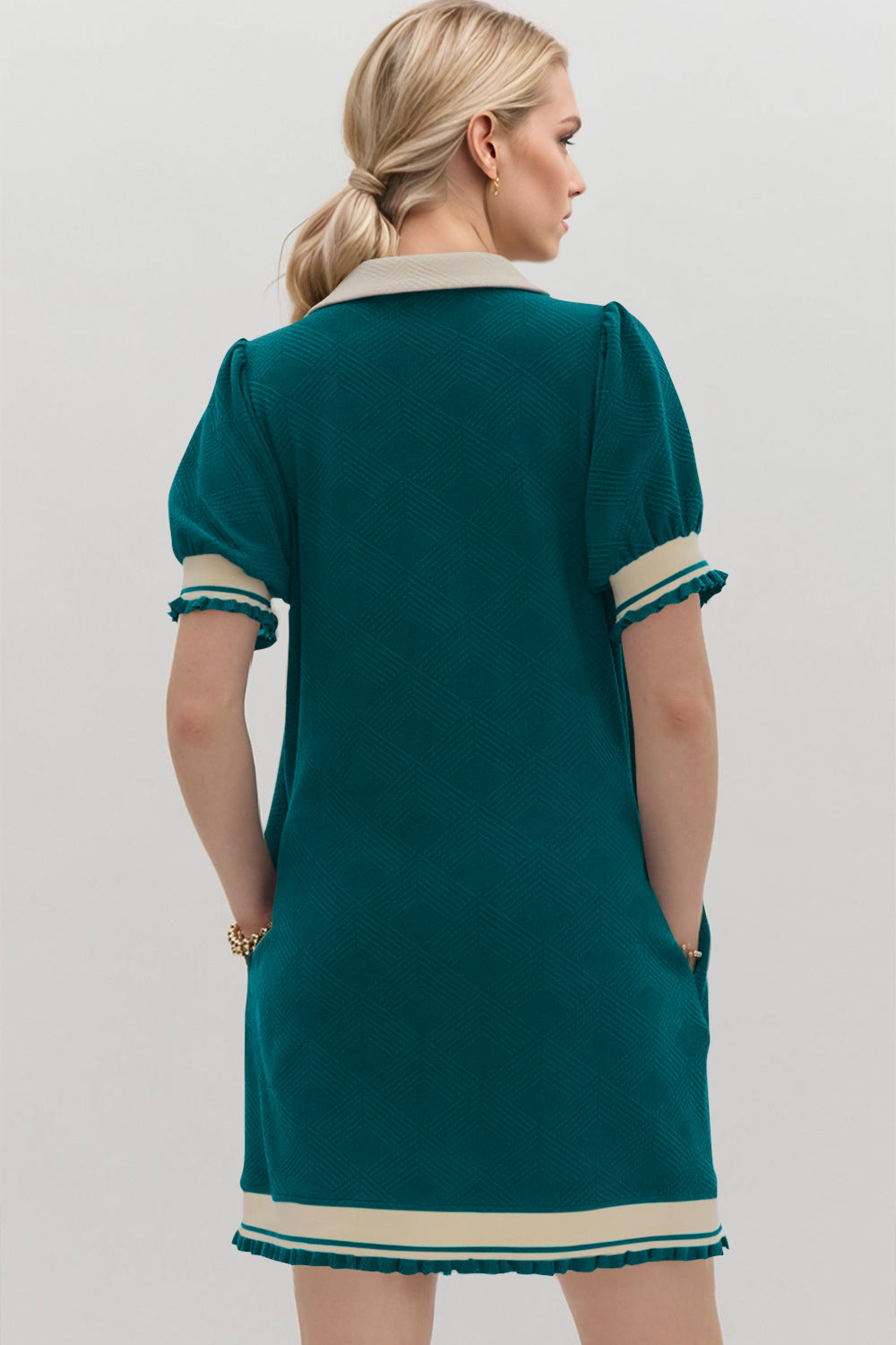 Robe Courte Tendance à Manches Courtes Contrastées, Douce et Confortable, Décontractée pour Femmes