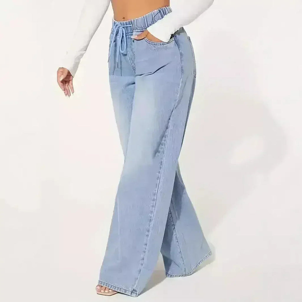 25ème édition – Jean large taille haute à cordon de serrage – Bleu clair