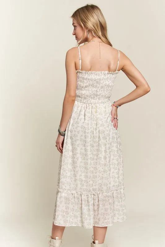 Robe caraco froncée à imprimé floral et ourlet volanté pour femme – Robe caraco fluide froncée à imprimé floral d'inspiration bohème avec ourlet volanté et ludique