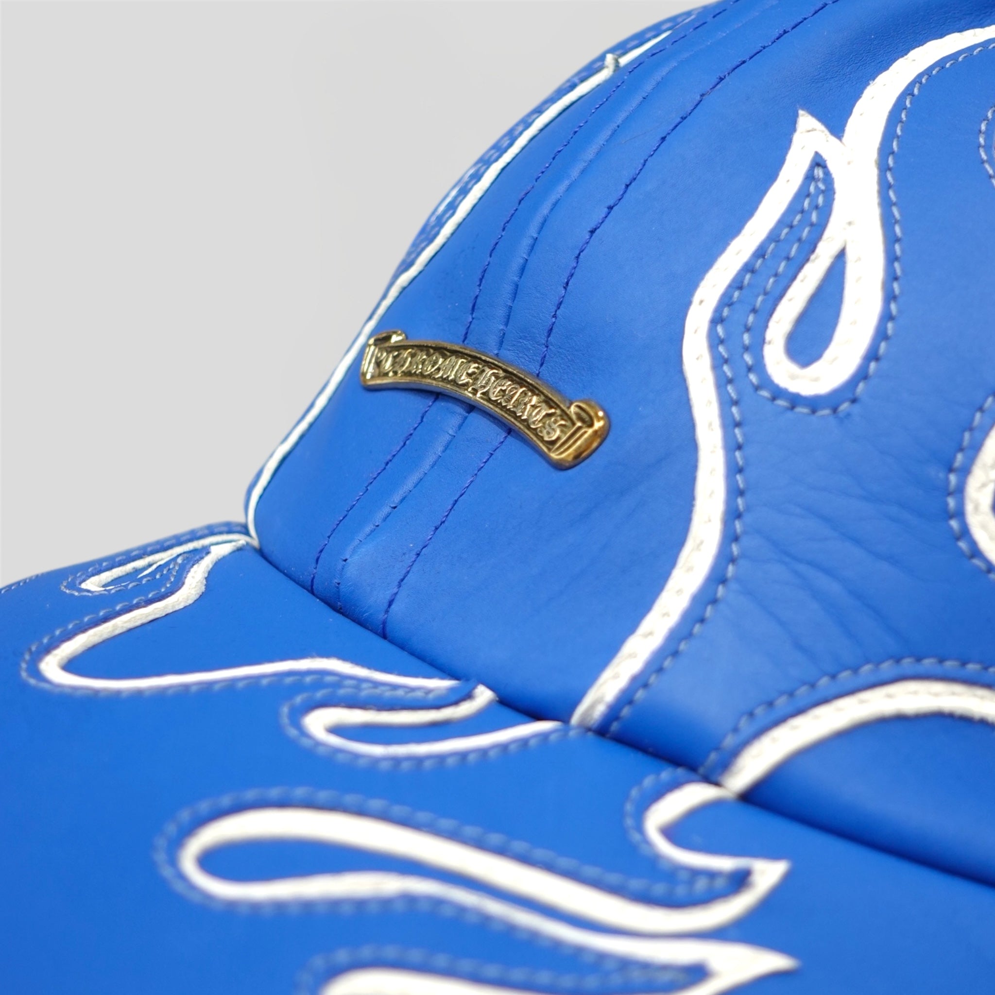 Casquette 6 panneaux Chrome Hearts en cuir, motif Flamme, couleur bleu