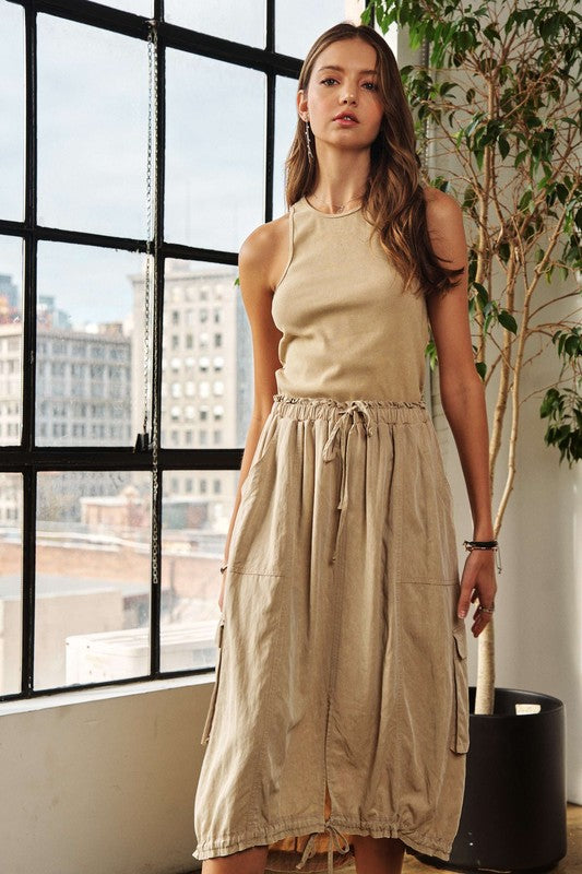 Robe Lavée Sans Manches avec Cordon de Serrage pour Femmes – Robe Décontractée, Élégante, Confortable, Polyvalente, Chic Sans Effort pour le Quotidien