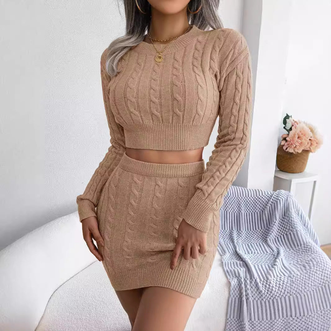Ensemble pull et jupe en maille pour femme