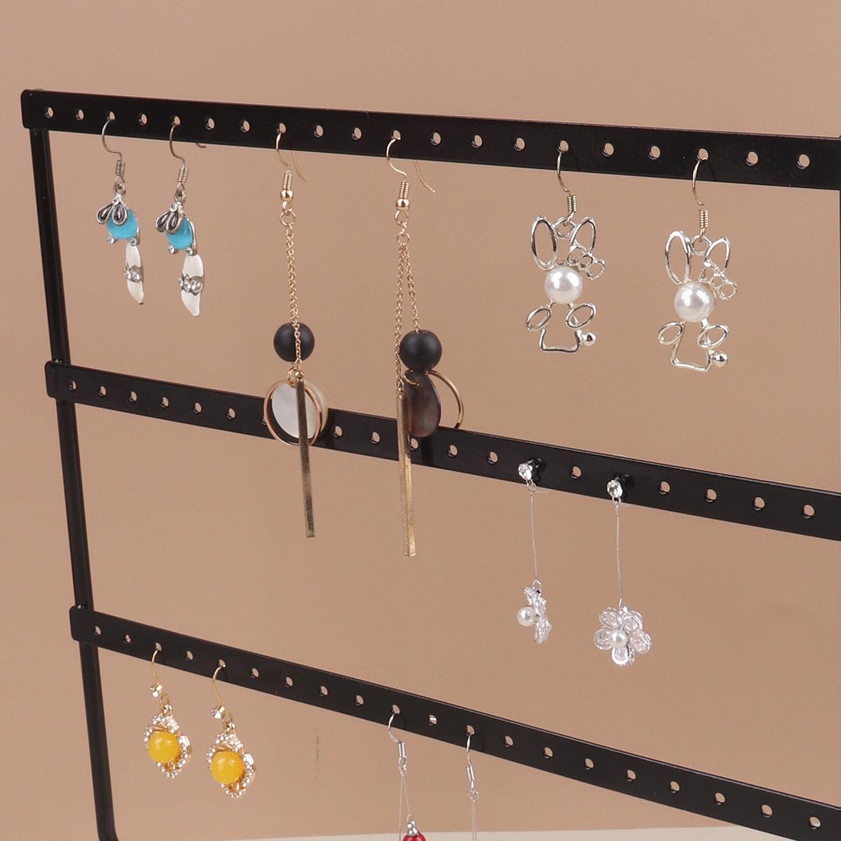 Support de présentation de bijoux à 57 trous, organisateur de boucles d'oreilles, pendentifs, bracelets, support de bijoux avec base en bois, étagère de rangement pour boucles d'oreilles, organisateur de boucles d'oreilles, présentoir de bijoux