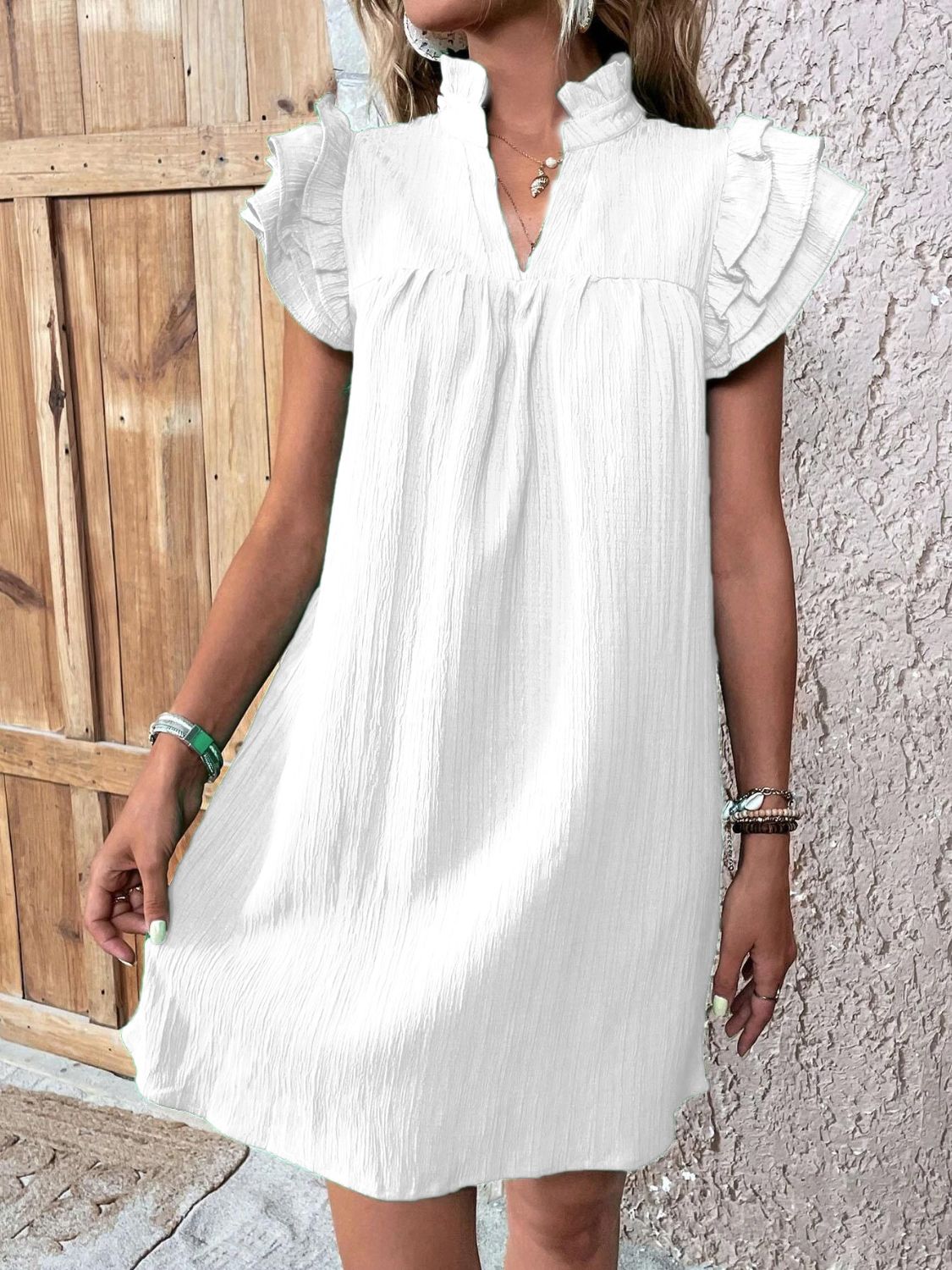 Mini-robe élégante à volants et manches courtes Robe d'été fluide et féminine