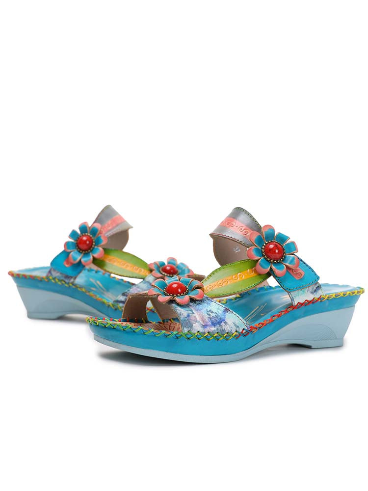 Sandales Gwen à motif floral en relief