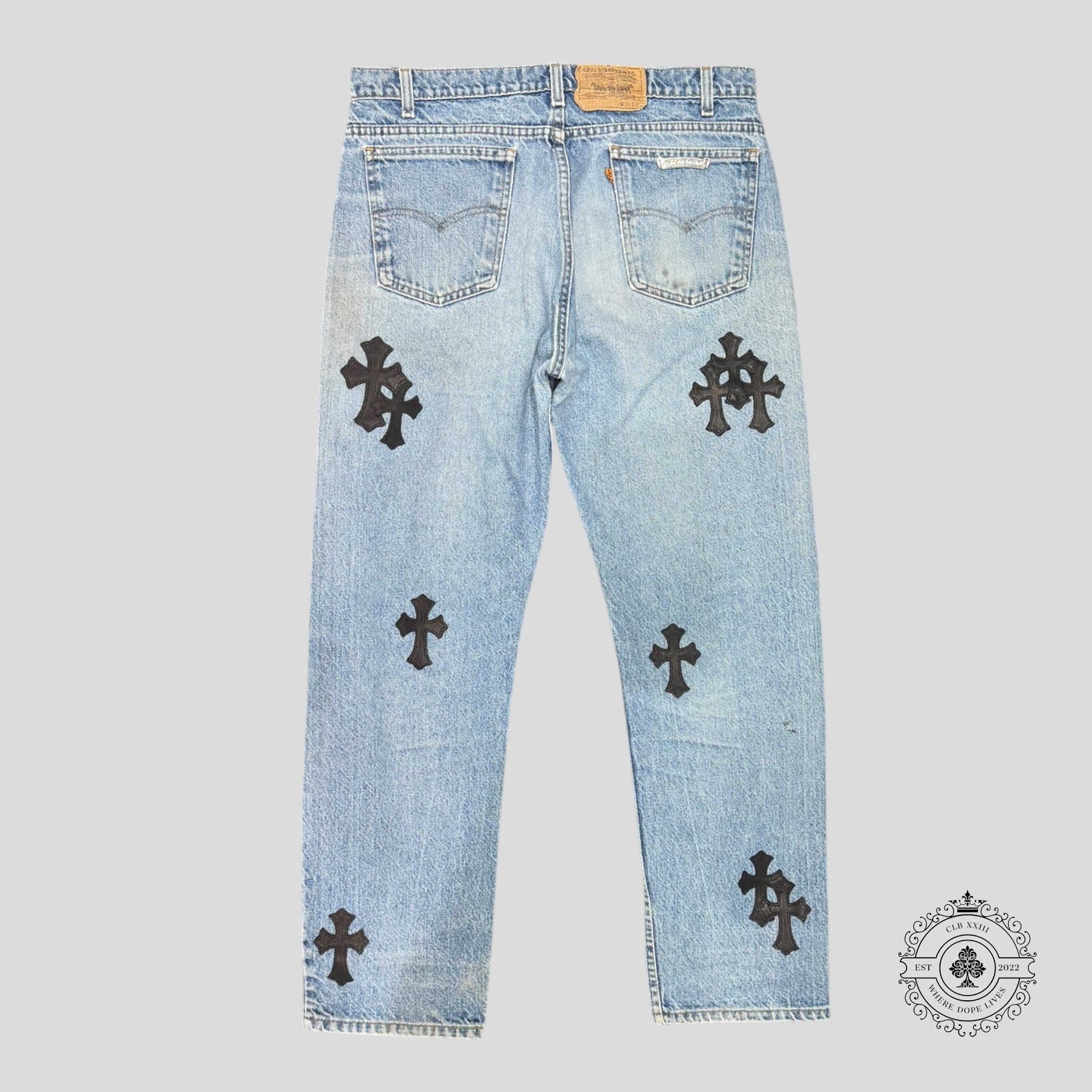 Jean Chrome Hearts Levis à patchs croisés