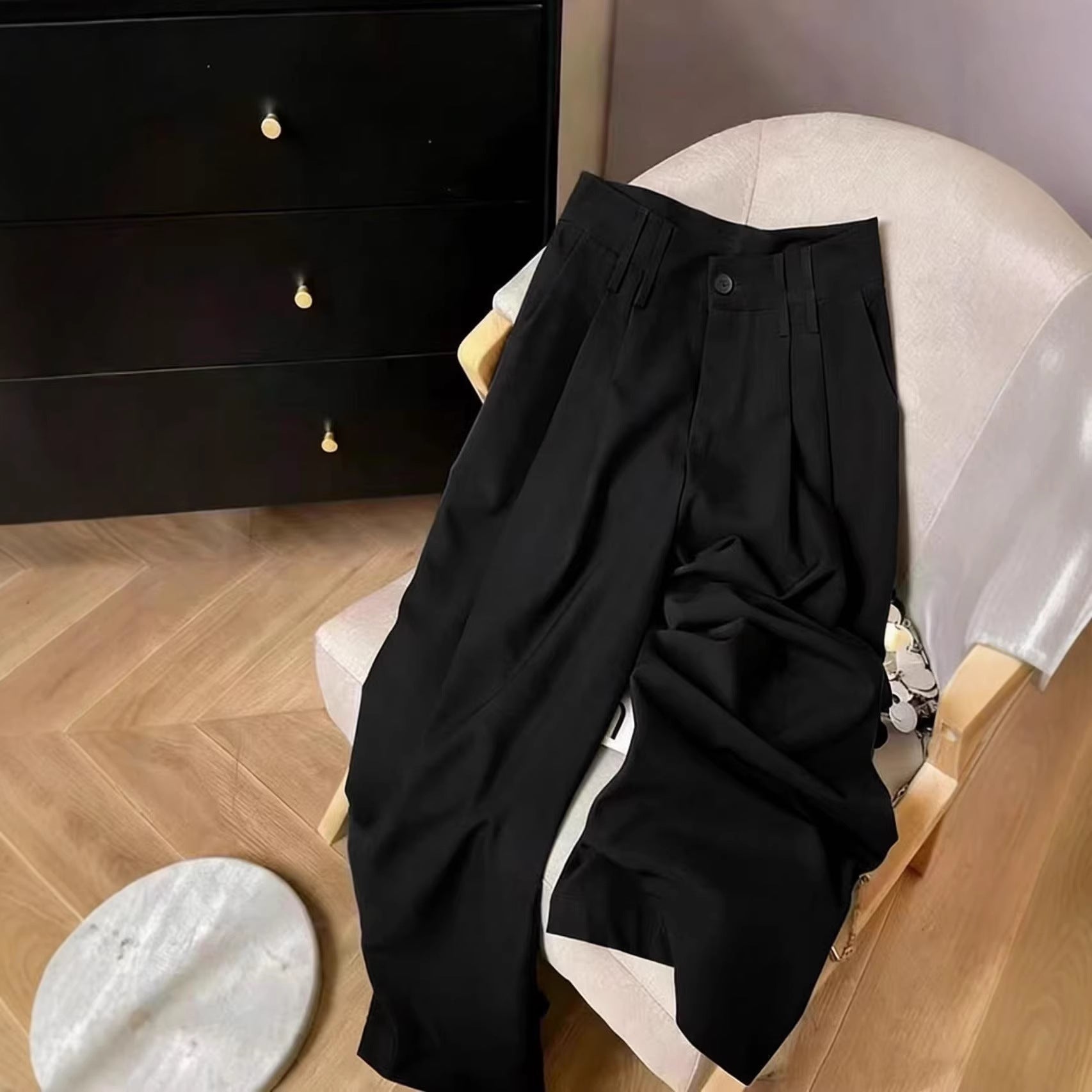 Pantalon ample fluide et droit longueur sol pour femme