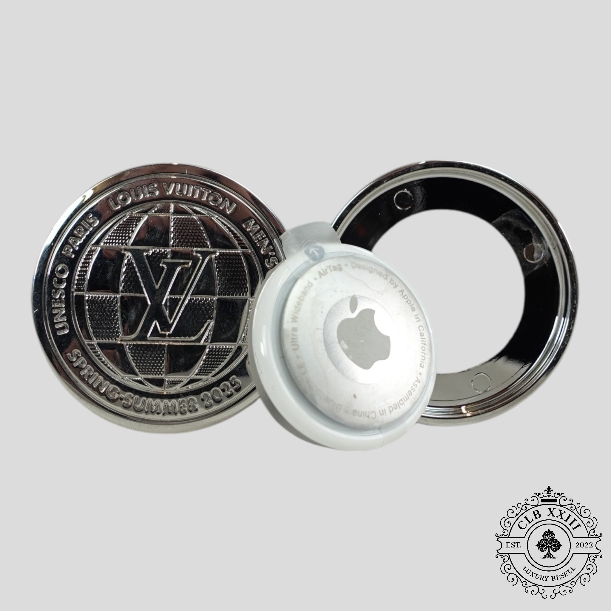 Porte AirTag Louis Vuitton Printemps/Été 2025