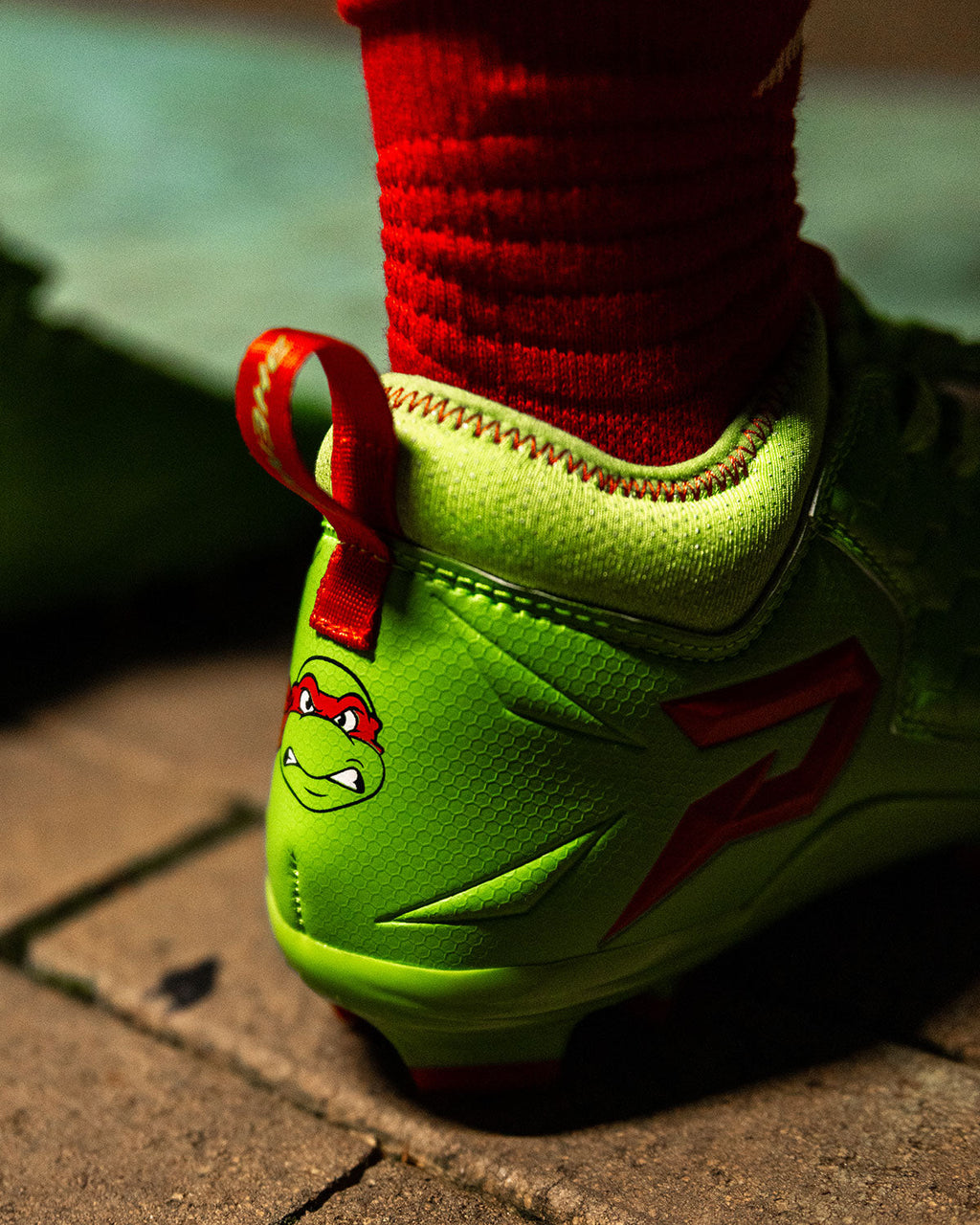 Tortues Ninja : Crampons de football Raphaël – Quantum Speed 2.0 par Phenom Elite