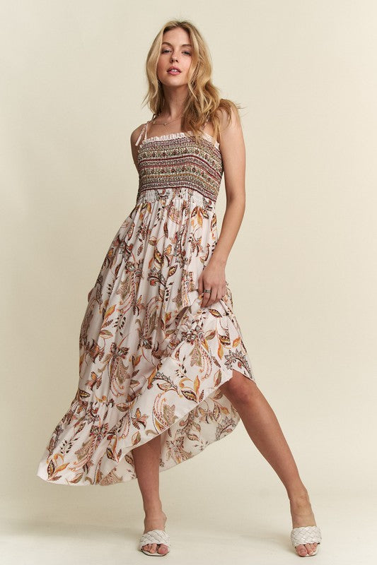 Nouvelle robe camisole d'été smockée à imprimé, encolure carrée et liens aux épaules – Robe d'été tendance, chic, féminine, confortable et stylée