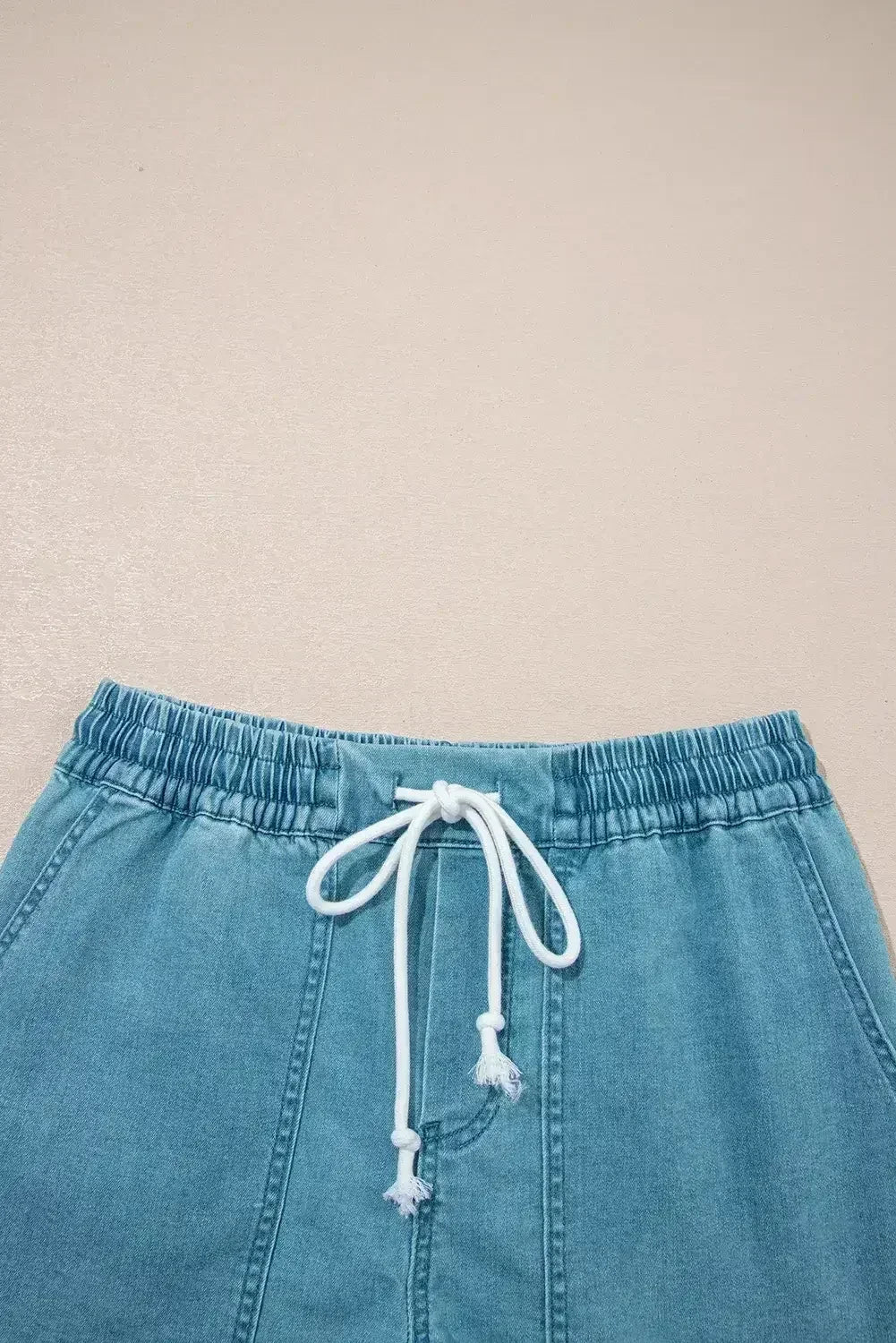 Short en jean Beau Blue avec taille élastique et cordon de serrage