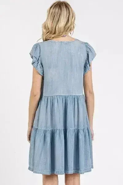 Robe mini col V féminine – Manches à volants et tissu Tencel | Femstylo