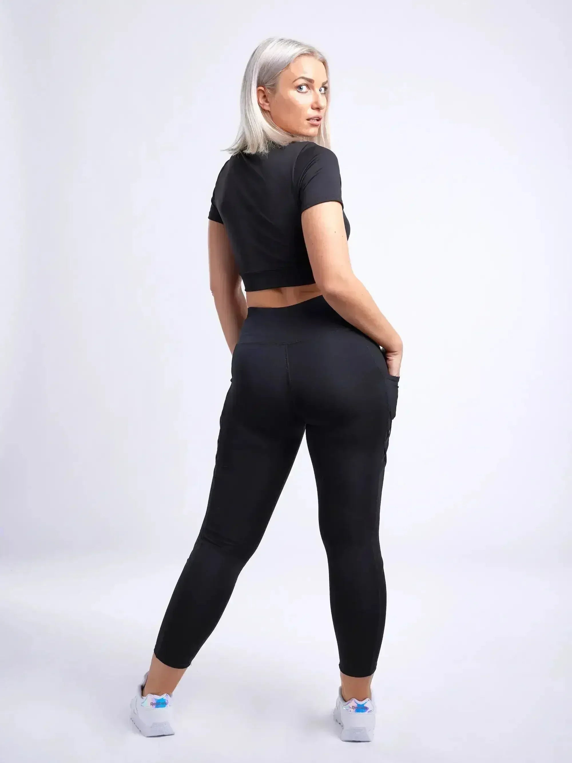 Haut court léger à manches courtes pour femme – Sport et quotidien