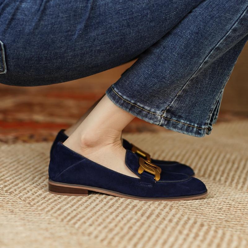 Mocassins en daim à boucle métallique rétro pour femme – Plateforme à talon épais à enfiler