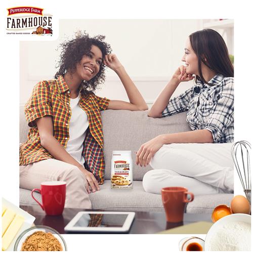 Biscuits fins et croustillants aux pépites de chocolat au lait Farmhouse de Pepperidge Farm, sac de 195 g (14 biscuits)