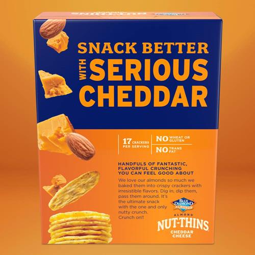 Biscuits salés aux amandes Blue Diamond Nut Thins, Fromage Cheddar, 120 g