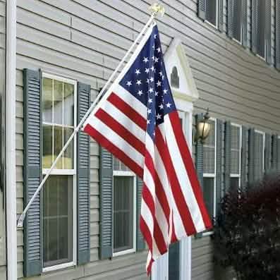 Mat de drapeau américain de luxe de 1,80 m avec aigle doré par Americana