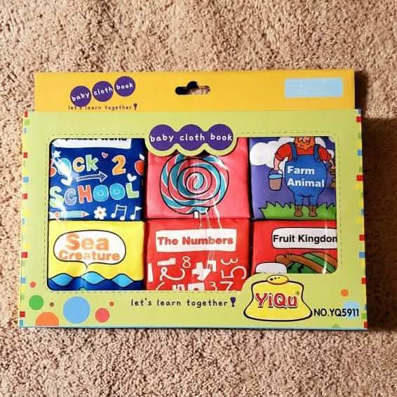 Lot de 6 : Livres en tissu doux Smart Novelty