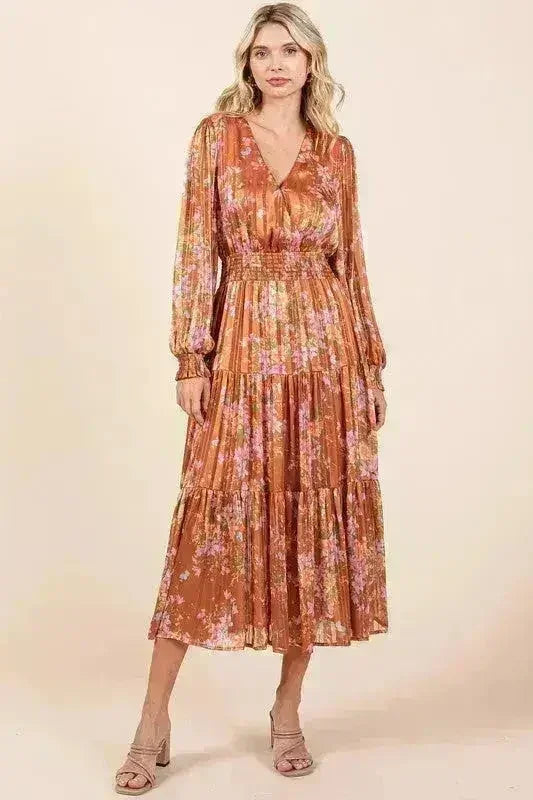 Robe midi smockée Mittoshop à rayures lurex en satin imprimé floral