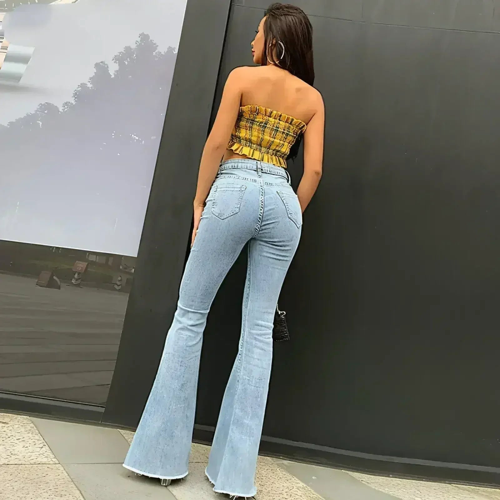RetroCurve™ – Jean évasé coupe bootcut