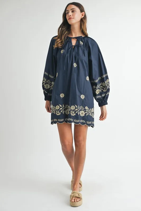 Mini-robe paysanne brodée à manches longues pour femme – Mini-robe brodée, robe paysanne à manches longues, robe bohème, robe paysanne décontractée, robe élégance intemporelle