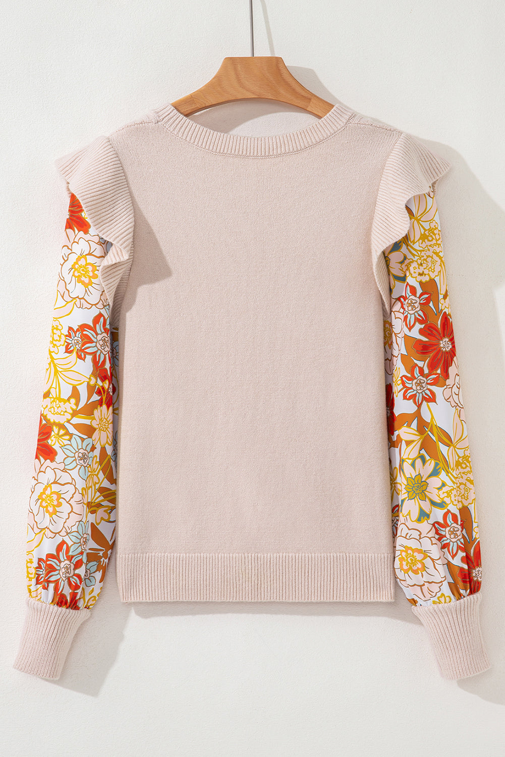 Pull patchwork en tricot torsadé parchemin avec volants et manches fleuries contrastantes