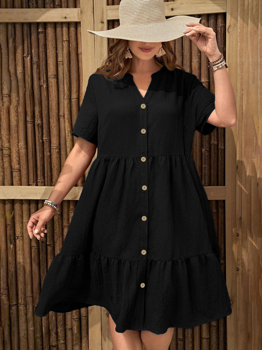 Robe mi-longue à col en V boutonnée grande taille