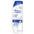 Shampoing antipelliculaire Head & Shoulders, Traitement antipelliculaire, Classic Clean pour usage quotidien, Sans parabène, 370 ml