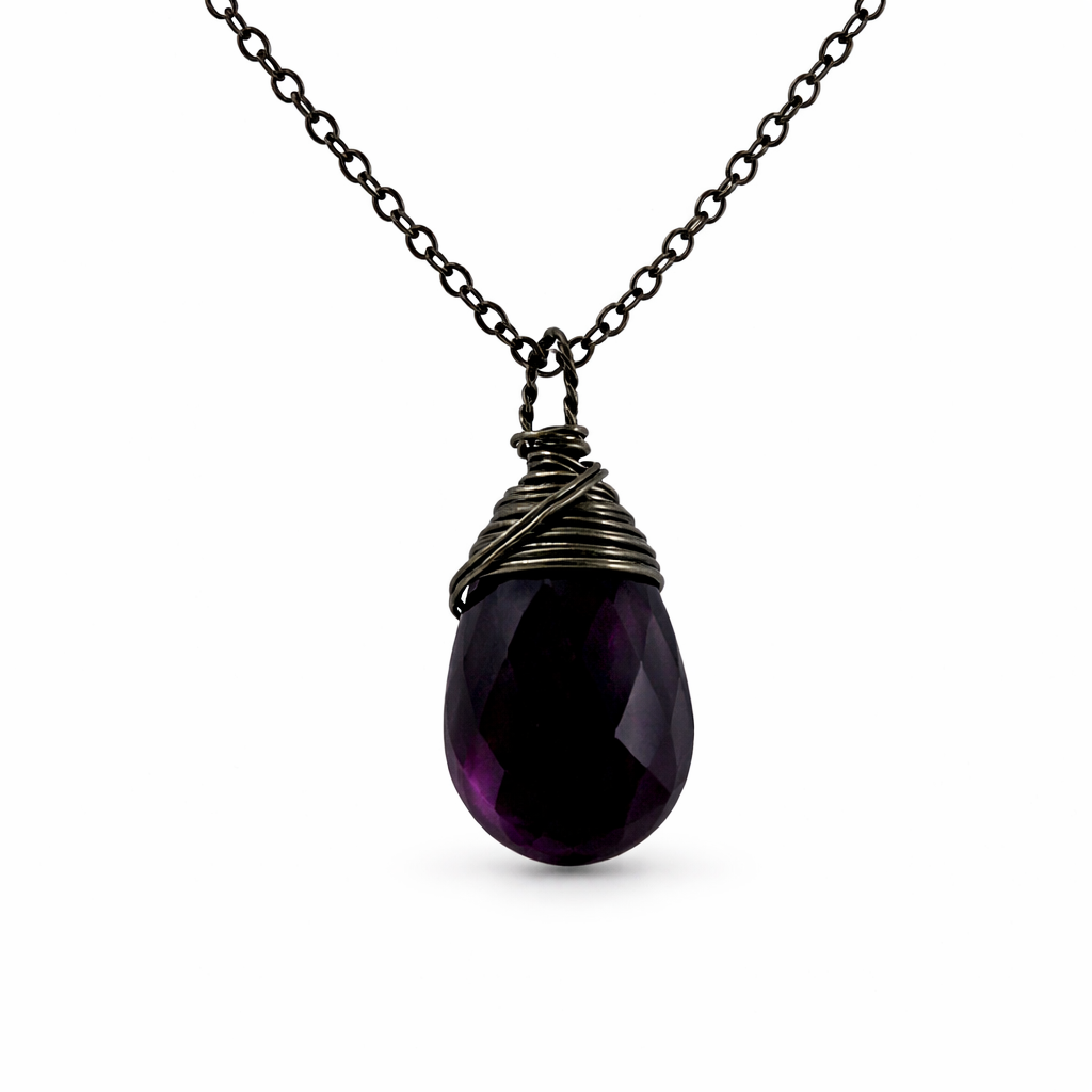 Collier en Hydro Quartz Violet Foncé – Argent Sterling Oxydé – Pendentif Fil enroulé – Chaîne de 45 cm
