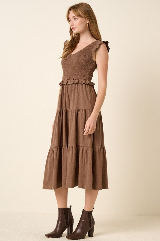 Robe midi étagée volantée smockée pour femme – Robe bohème chic féminine, romantique et élégante pour occasions spéciales