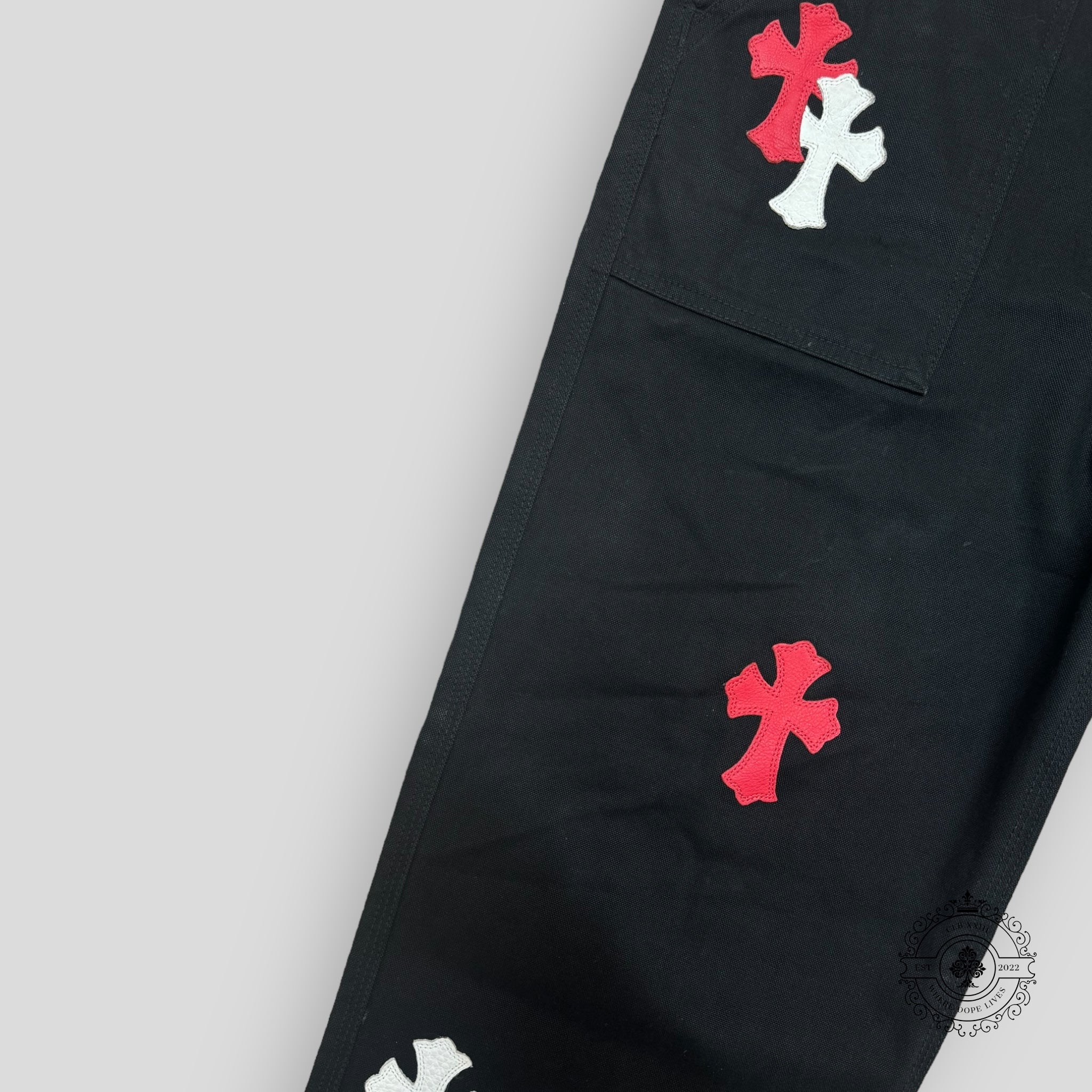 Pantalon cargo Chrome Hearts à croix brodées
