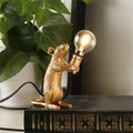 Lampe de table Postmoderne Résine Animal Rat Souris Petite Mini Souris Mignonne LED Veilleuses Décoration Maison Lampes de Bureau Lampe de Chevet Lampe de Table Décorative Lampes d'étude Mignonnes pour Décoration de Chambre (