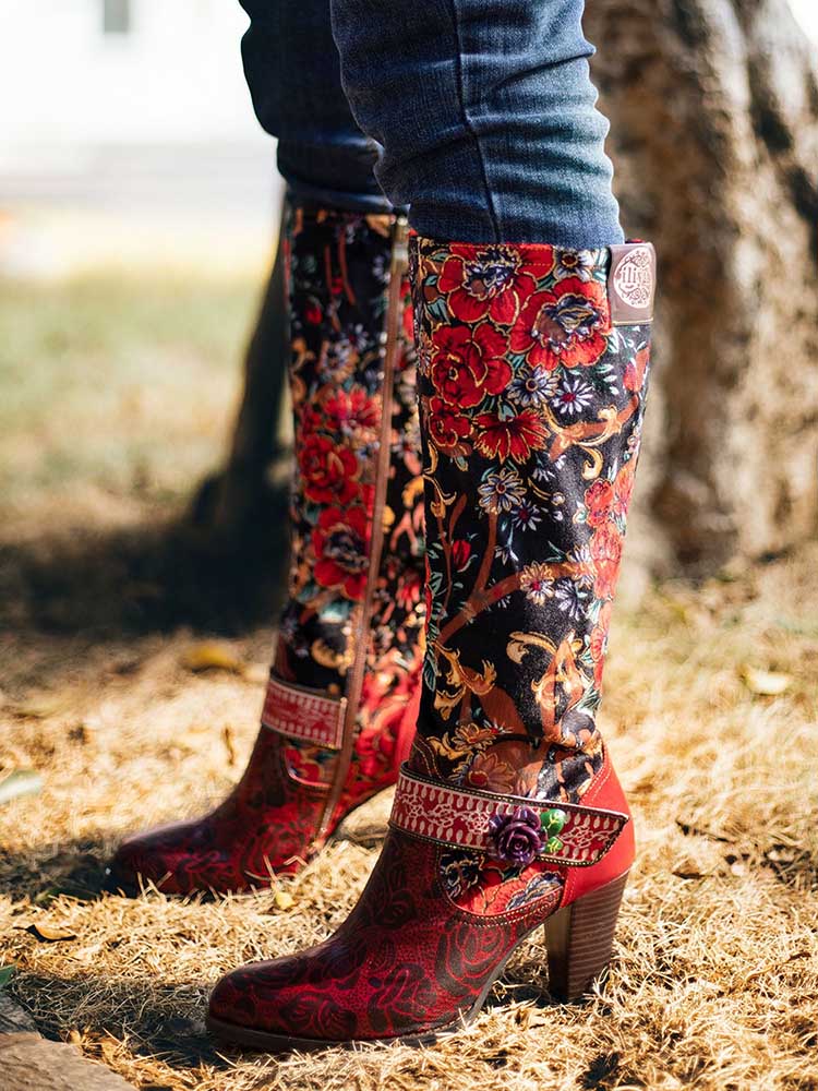 Bottes élégantes brodées à motif floral en relief faites à la main