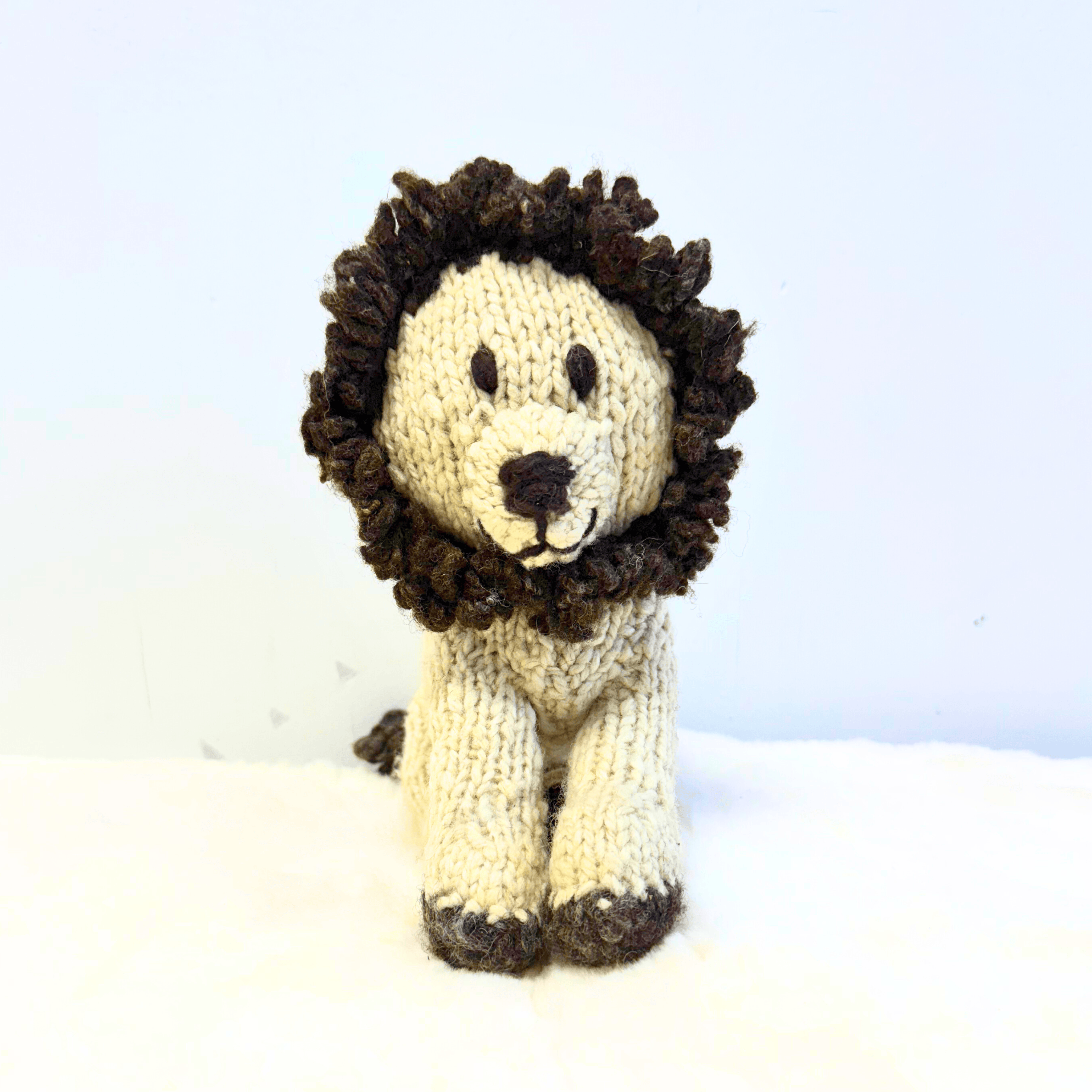 Wool Knit Buddy  | Chester le lion