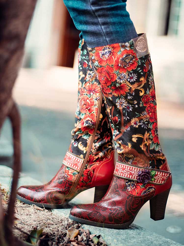 Bottes élégantes brodées à motif floral en relief faites à la main