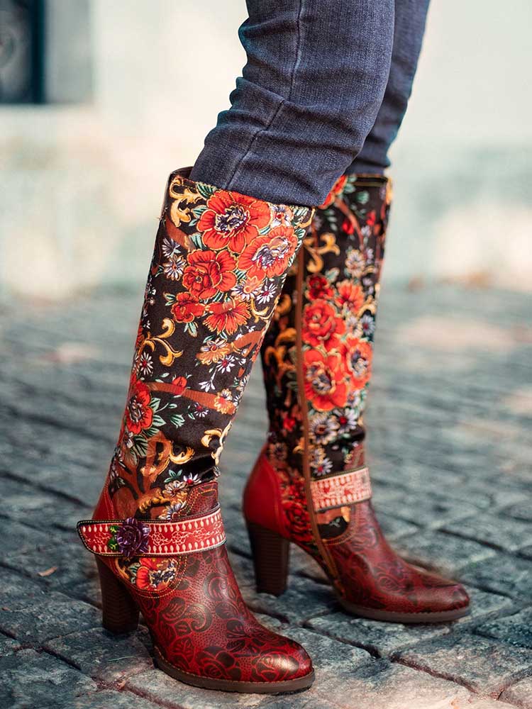 Bottes élégantes brodées à motif floral en relief faites à la main