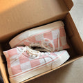 Baskets plates de luxe en toile rose pour femmes, nouvelles chaussures décontractées en toile de tennis et de basketball, baskets montantes tendance, chaussures de marche à enfiler, chaussures athlétiques pour la salle de sport, la course et le travail