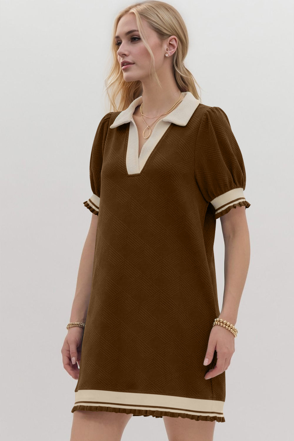 Robe Courte Tendance à Manches Courtes Contrastées, Douce et Confortable, Décontractée pour Femmes