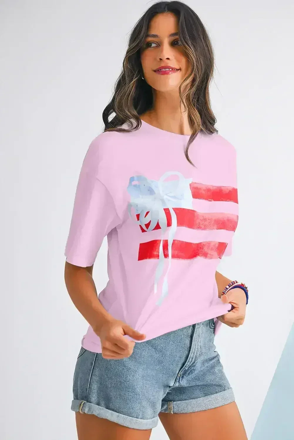 T-shirt col rond graphique White Flag Bow