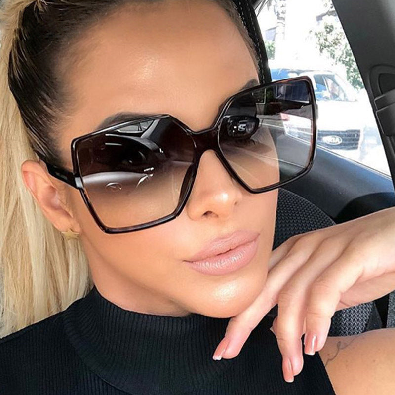 Lunettes de soleil vintage à grande monture – Protection UV400 Tendance