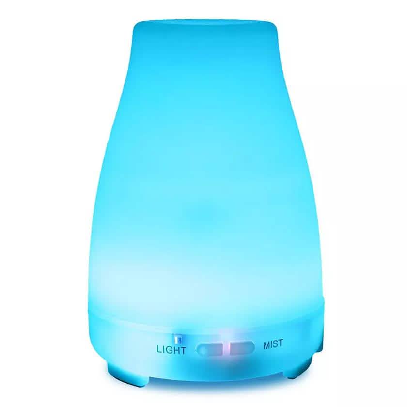 Diffuseur et humidificateur d'arômes d'huiles essentielles ultrasoniques 200ML avec 7 lumières LED et télécommande