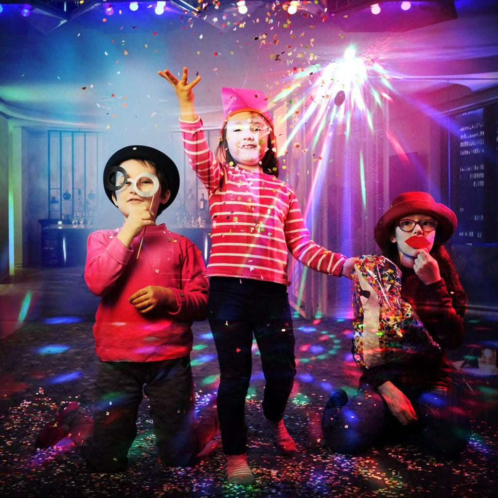 7 couleurs lumières de fête activées par le son avec télécommande