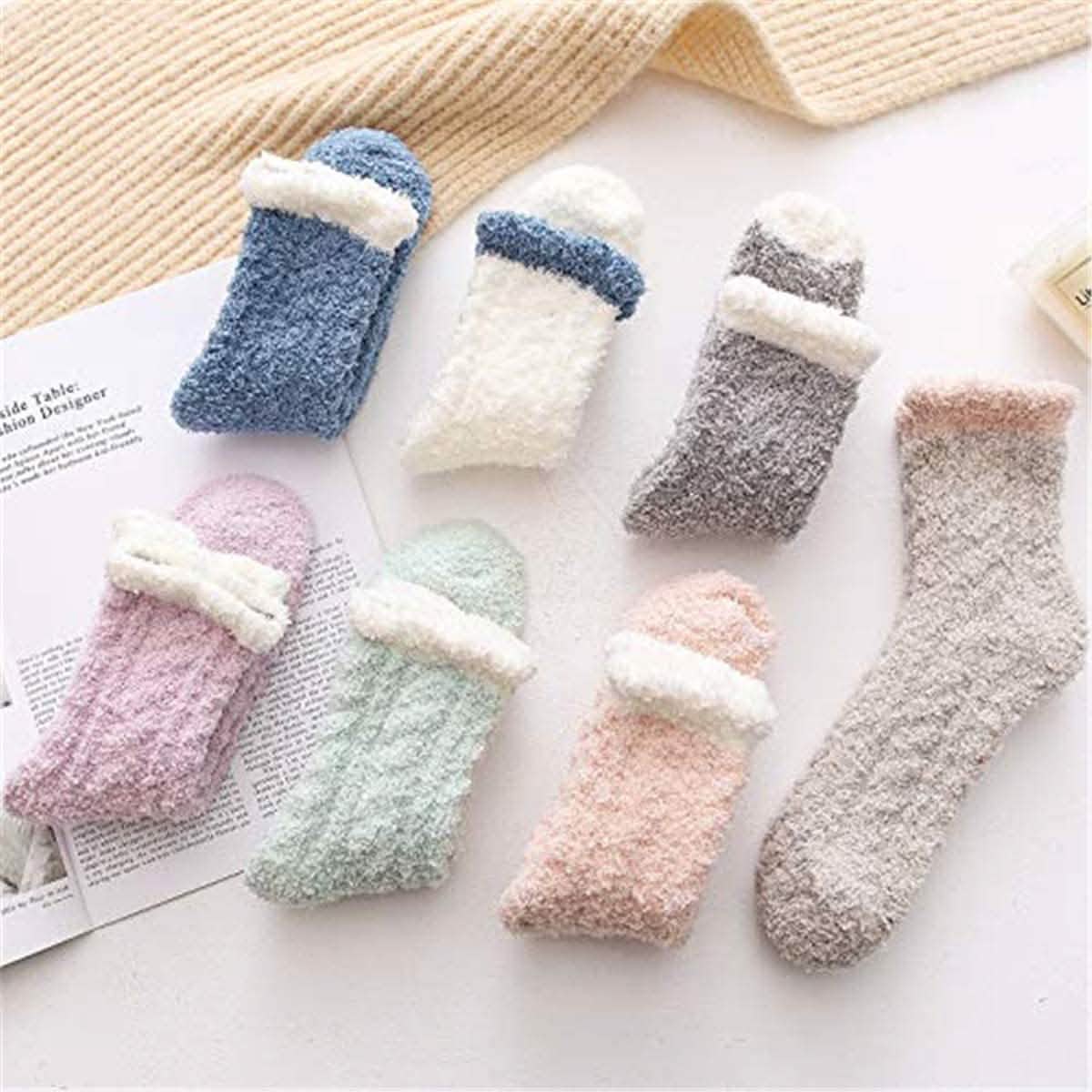 Lot de 7 paires : Chaussettes de nuit confortables pour femme