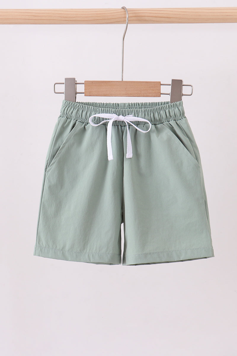 Shorts de sport de performance couleur sauge