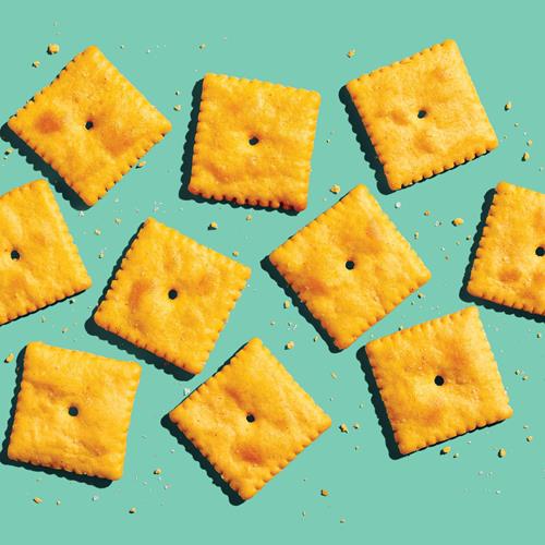 Biscuits salés Back To Nature saveur fromage - Sans OGM, à base de farine de blé, végétaliens, délicieuses collations, Cheezy Square, 140g