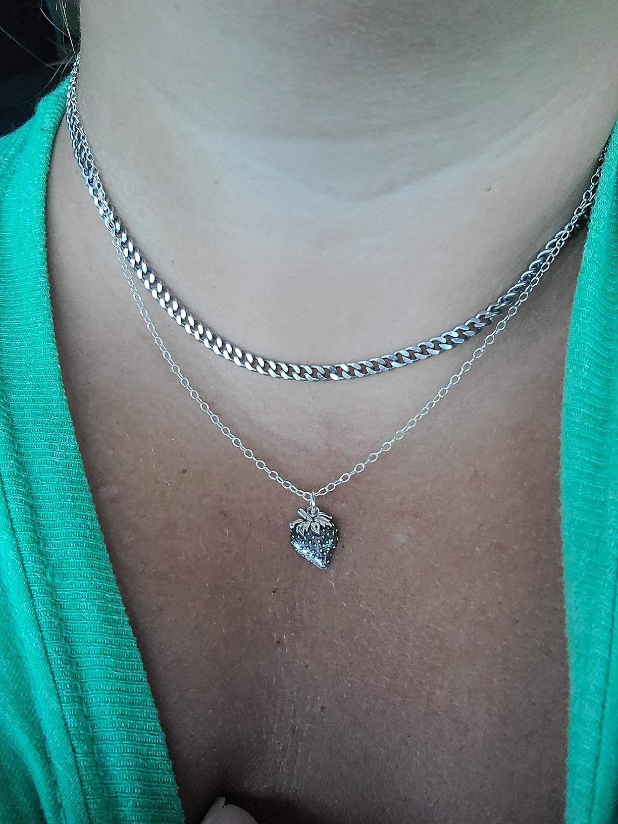 Collier en argent sterling avec pendentif fraise