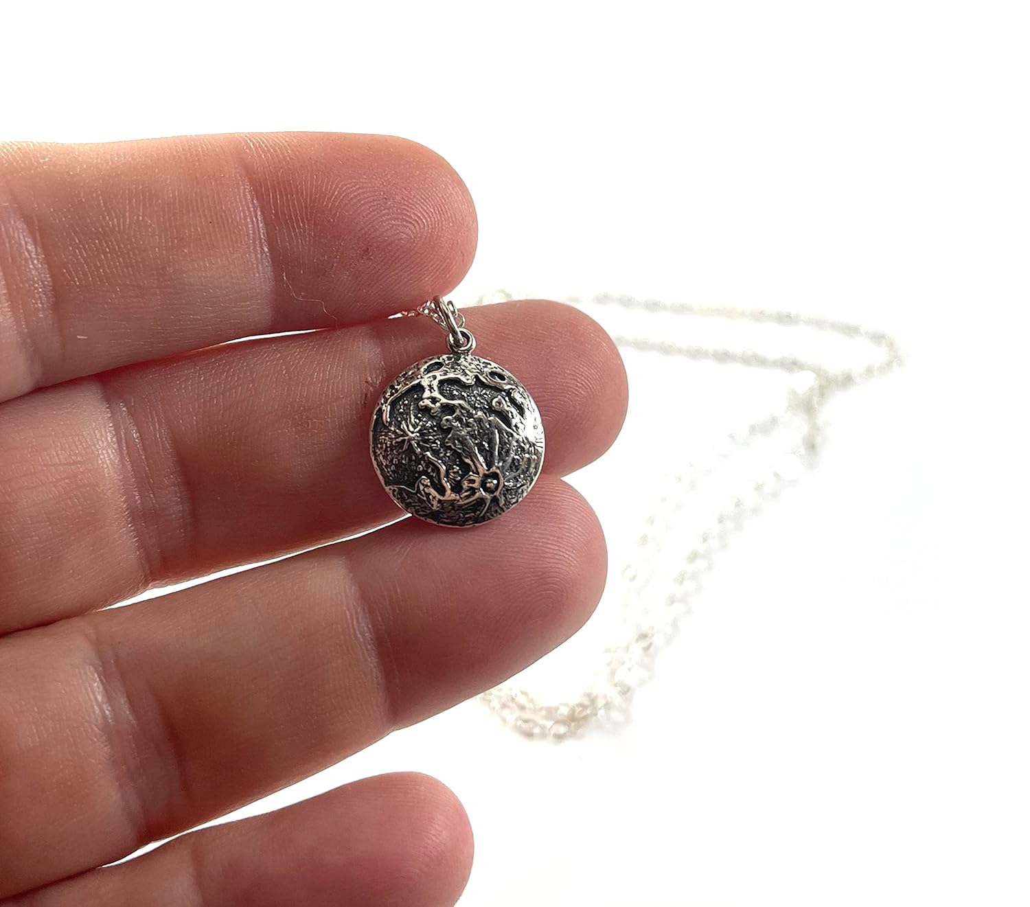 Full Moon Pendant Necklace – Sterling Silver, 18-Inch Chain